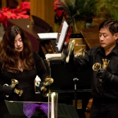 Handbell duo Larry and Carla at the annual KARA Remembrance Service