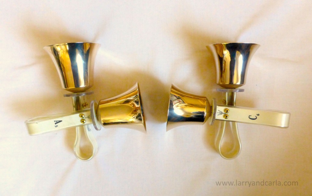 handbells and techniques - British 4-in-hand ringing
